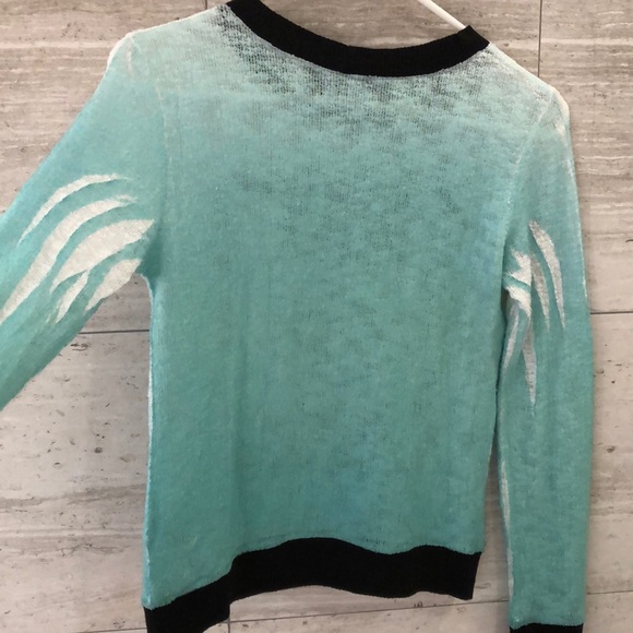 3/$15 Crimson ivy sweater black, white, green - Picture 2 of 4